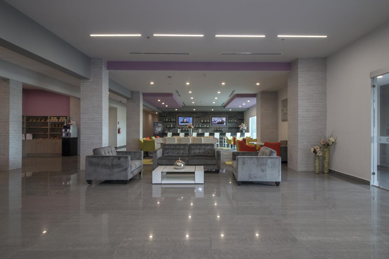 Chn Hotel Monterrey Aeropuerto, Trademark By Wyndham Apodaca Dış mekan fotoğraf